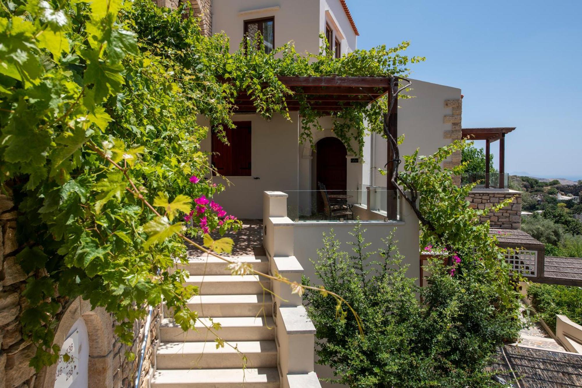 Stefanos Village Hotel Mirthios  Exterior photo