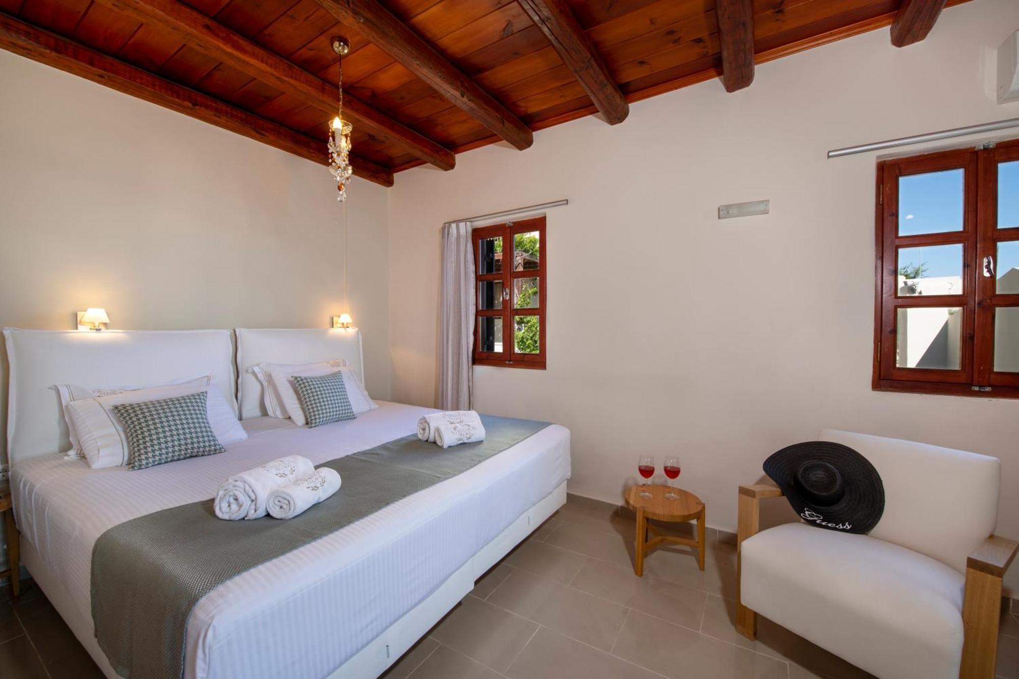 Stefanos Village Hotel Mirthios  Exterior photo